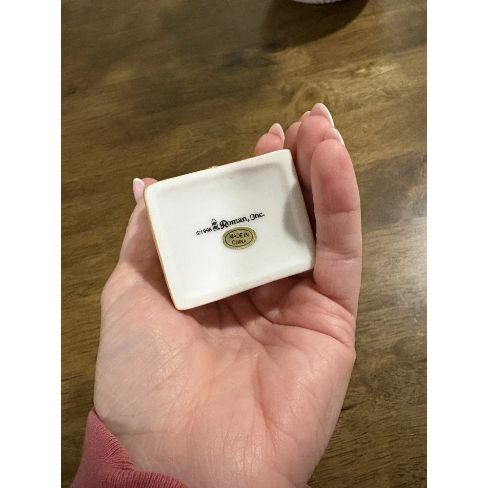 Roman Inc Praying Girl My First Communion Porcelain Hinged Keepsake Trinket Box